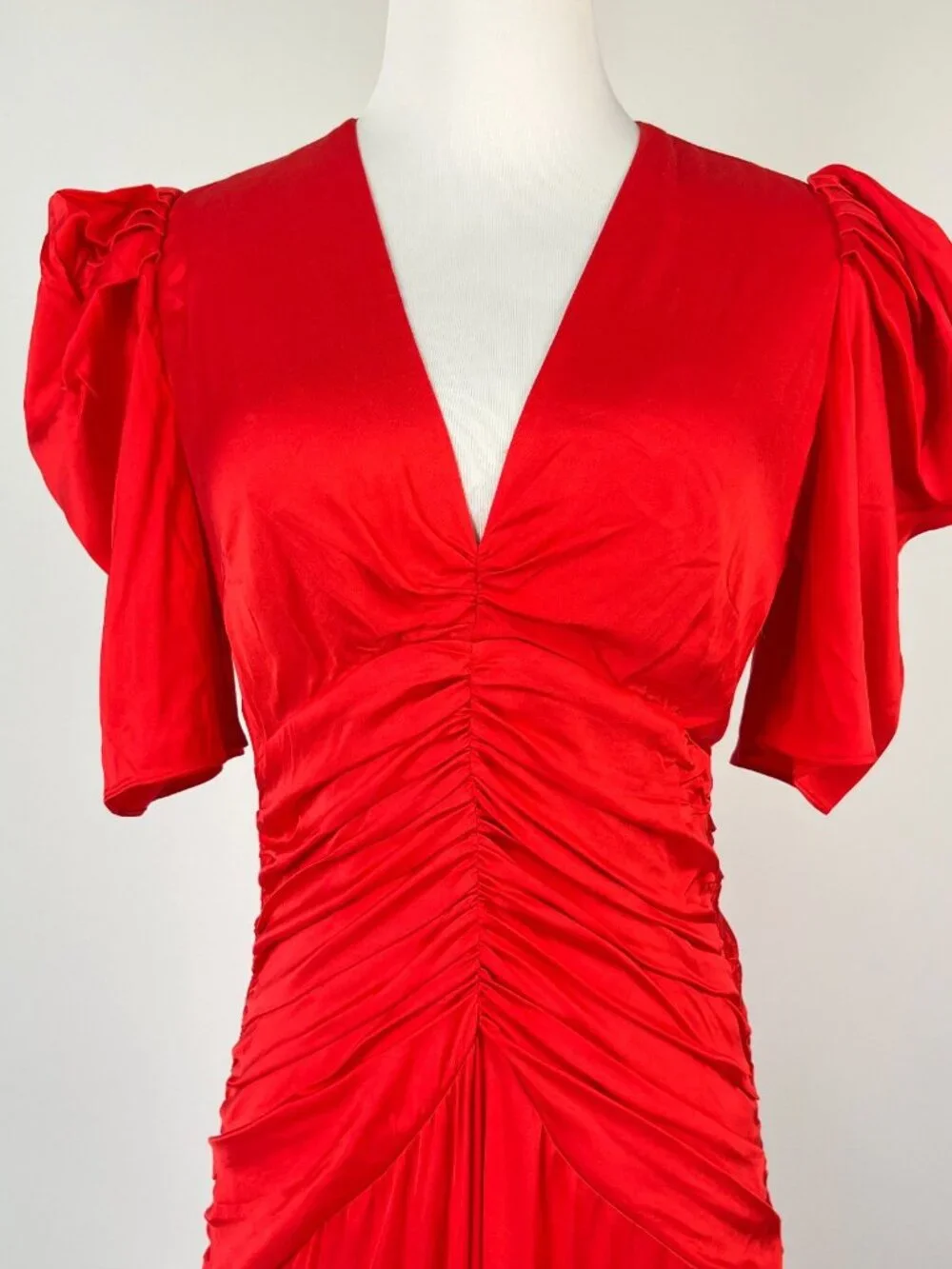 NWOT Farm Rio Red Gathered Midi Dress Size M - Picture 4 of 14
